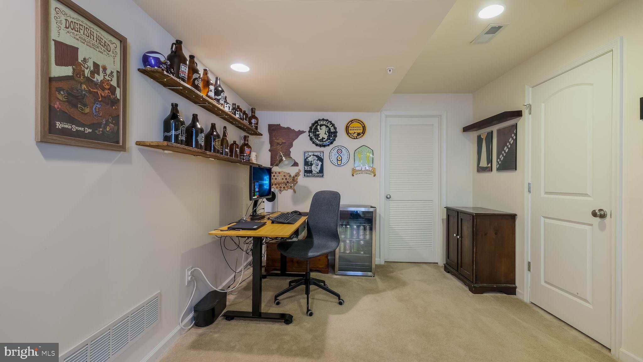 CARRIAGE HILL - Residential