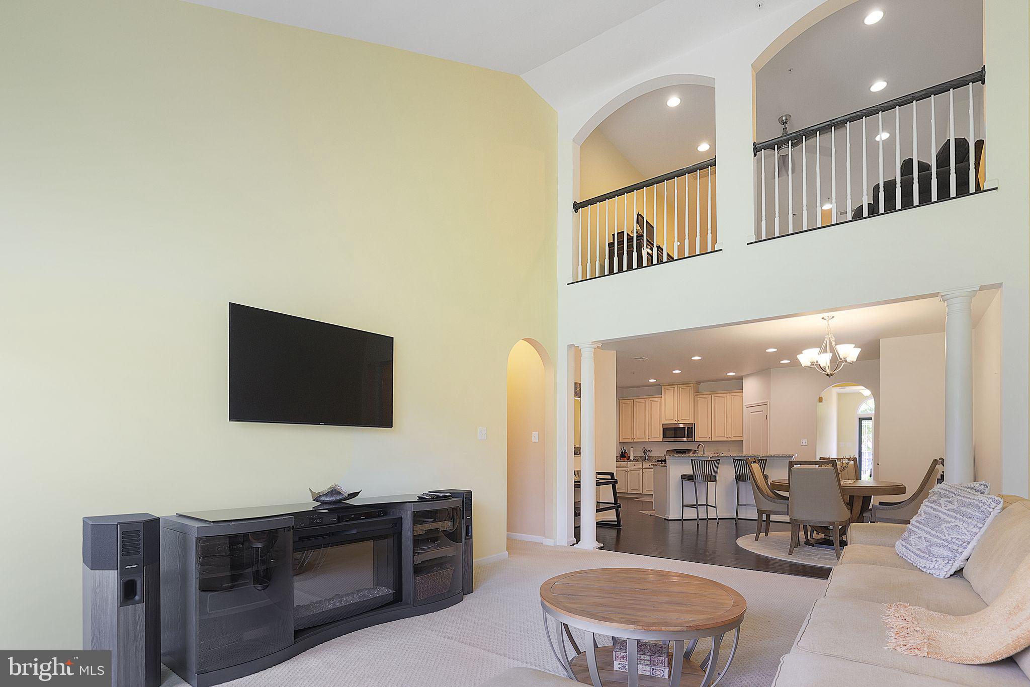 CENTRAL PARKE COLONIAL CHARLES - Residential