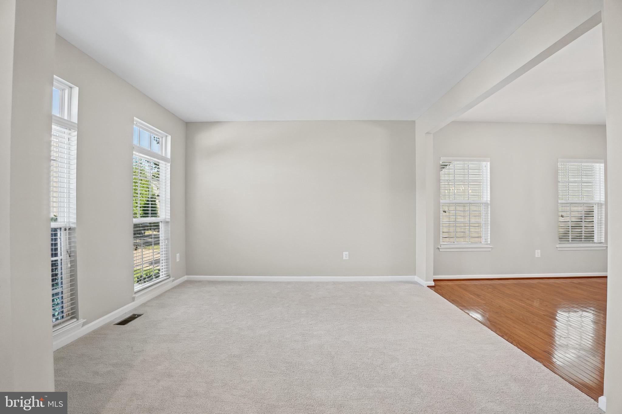 1100 WRIGHT COURT