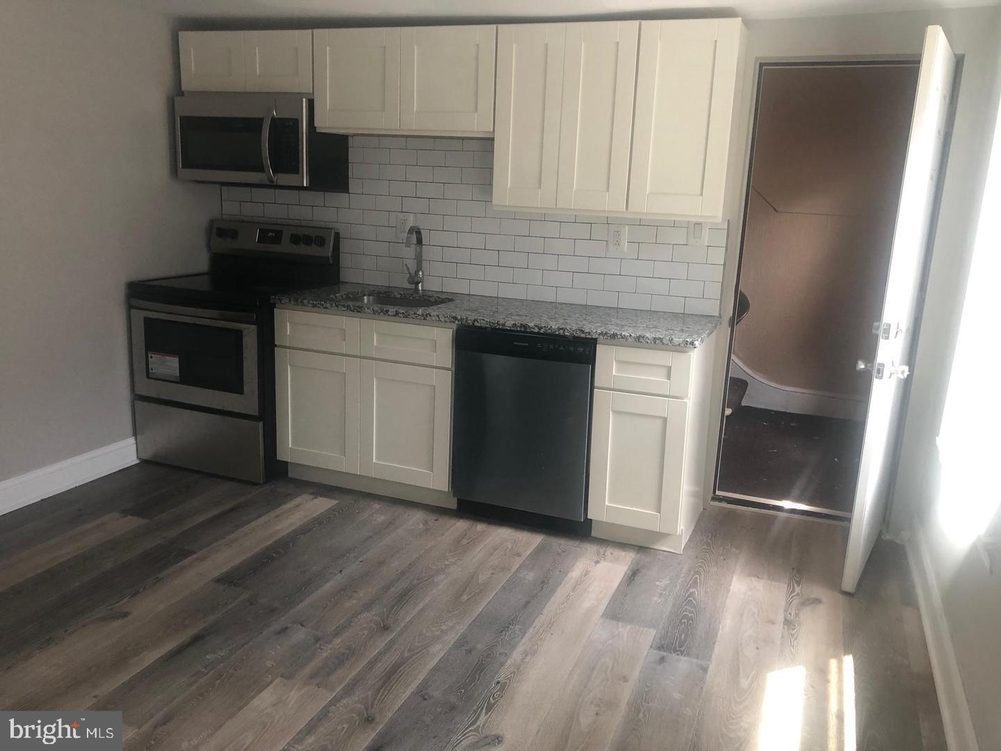 PENNSPORT - Residential Lease