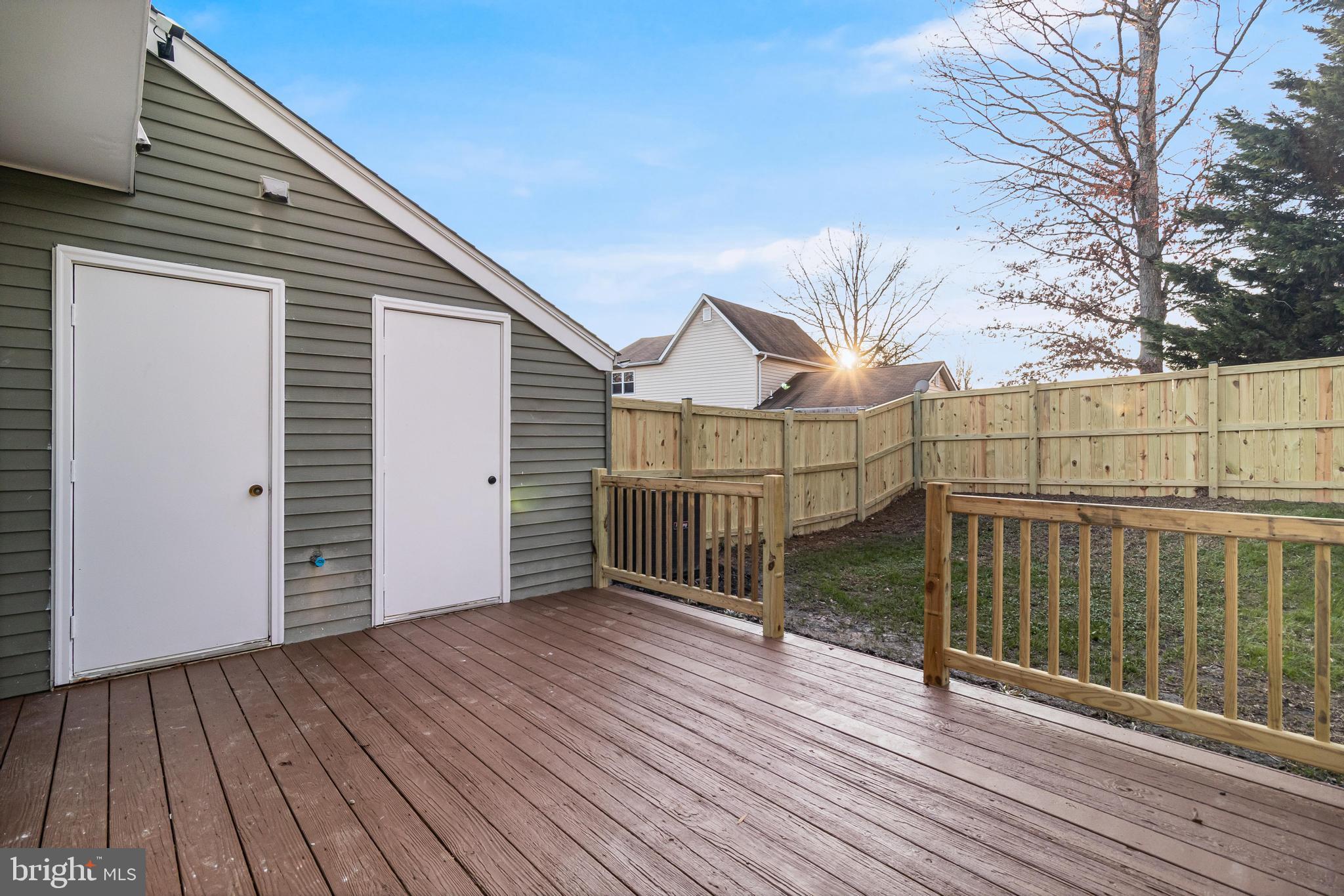 ST CHARLES LANCASTER - Residential Lease