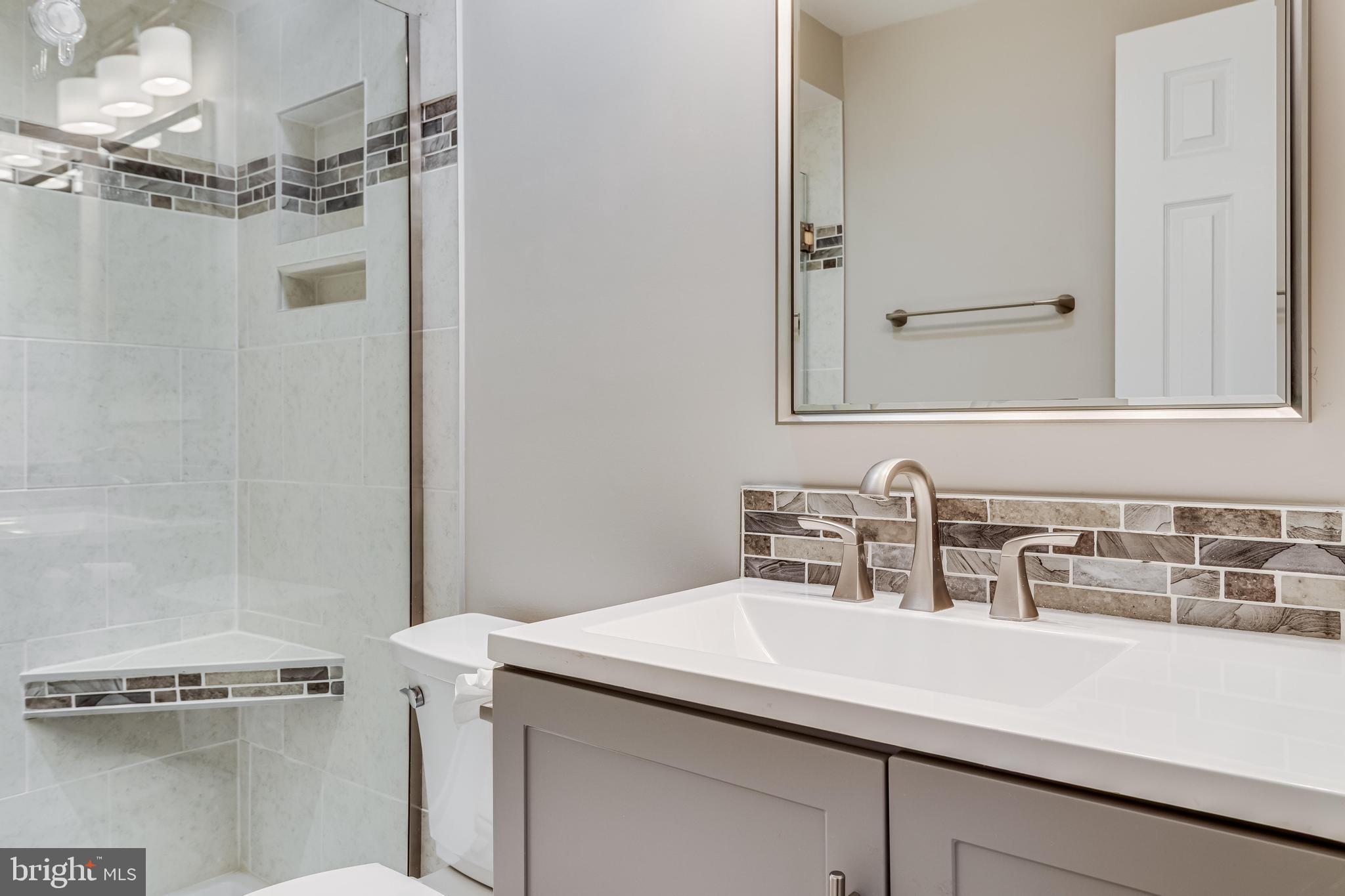 ST CHARLES LANCASTER - Residential Lease