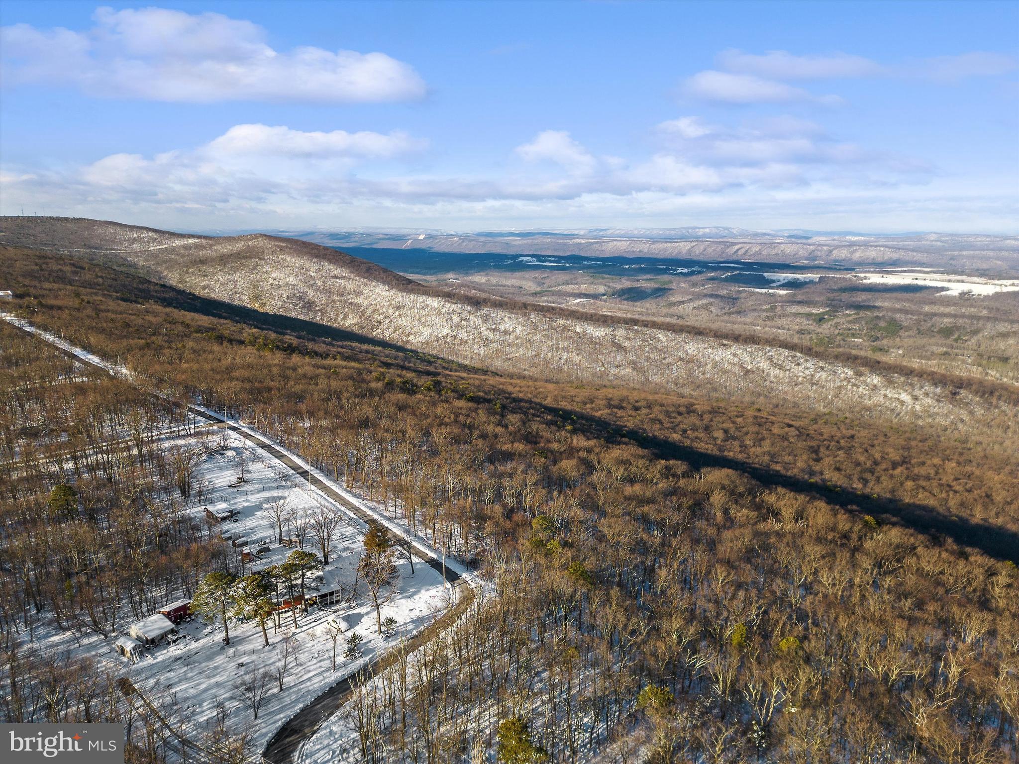 SHAWNEELAND - Land