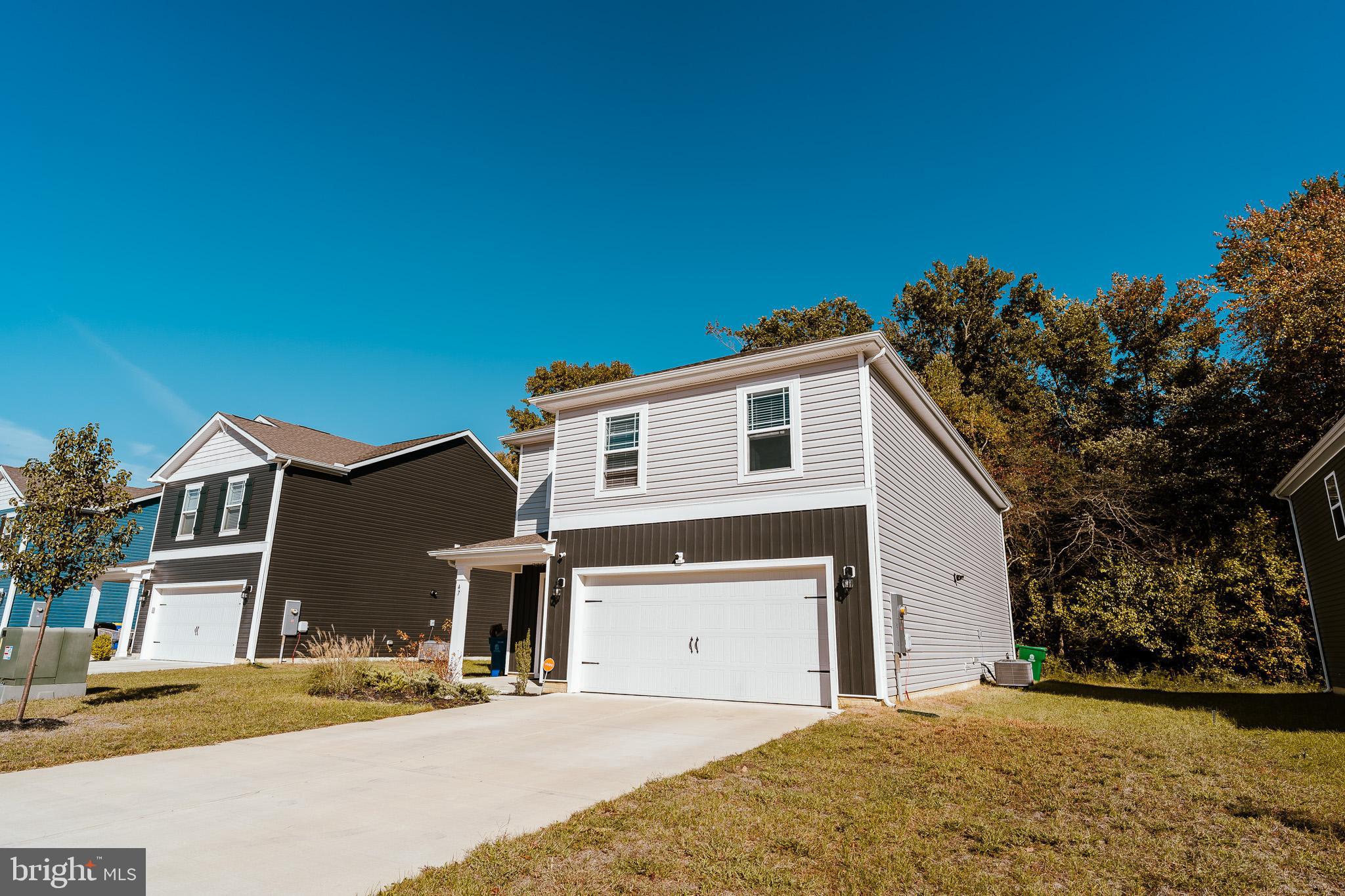 47 CURRANT CIRCLE