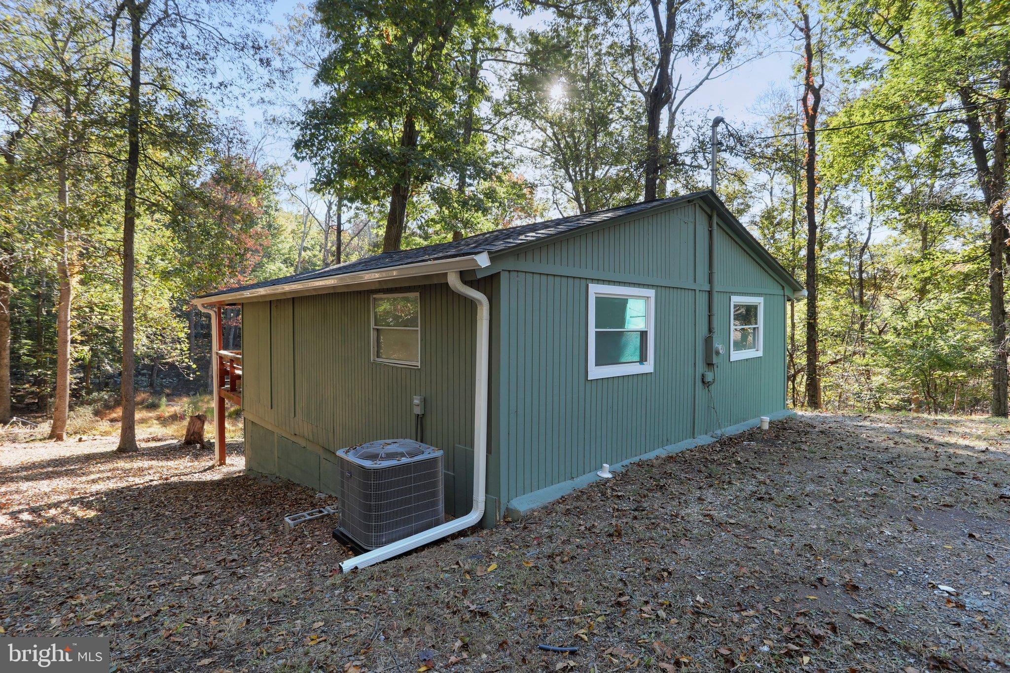 480 MAVERICK TRAIL