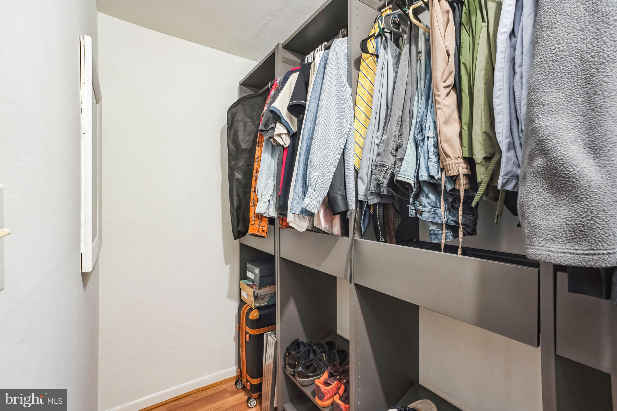 DEVON HILLS CONDO - Residential