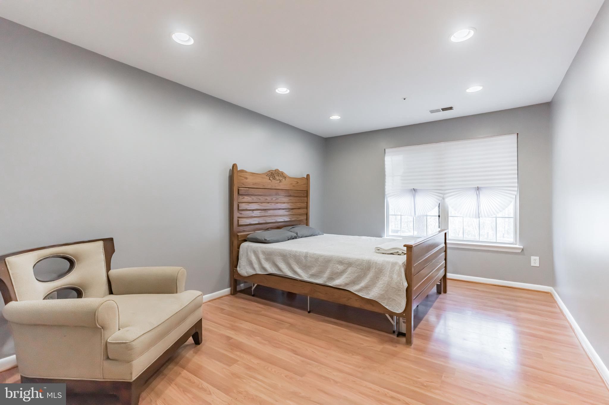 DEVON HILLS CONDO - Residential