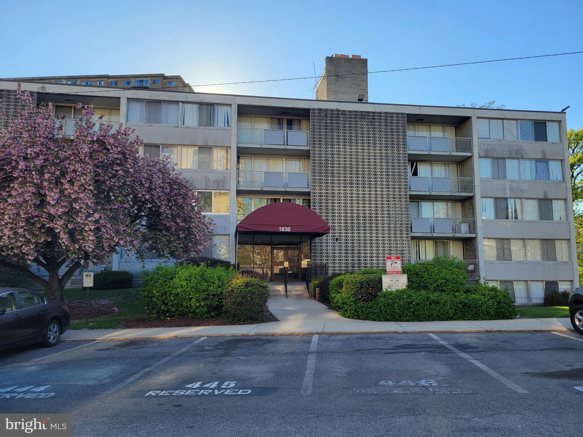 PRESIDENTIAL PARK - Residential