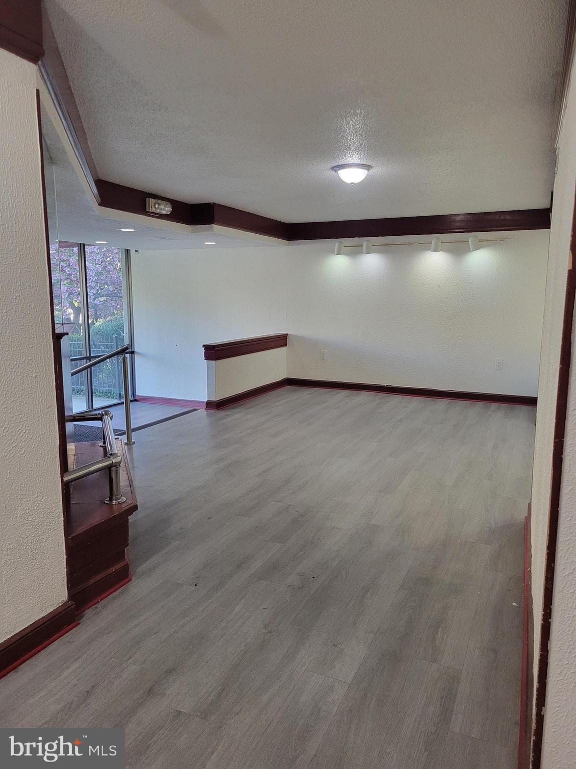 PRESIDENTIAL PARK - Residential