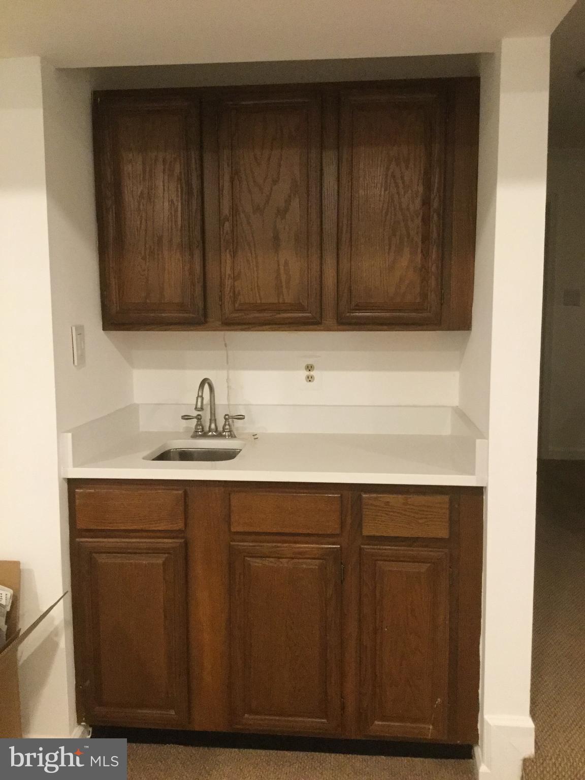 OLD GEORGETOWN VILLAGE - Residential Lease