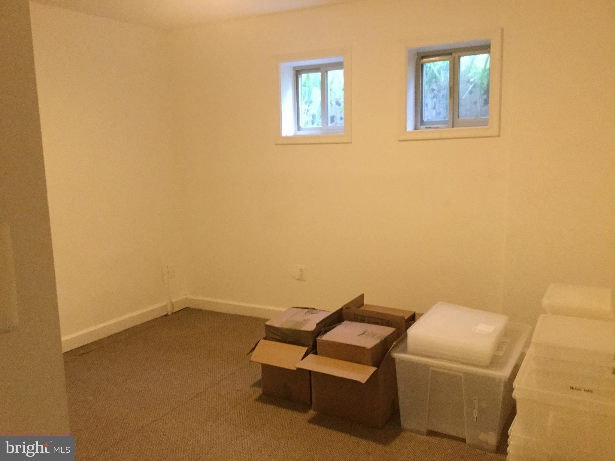 OLD GEORGETOWN VILLAGE - Residential Lease