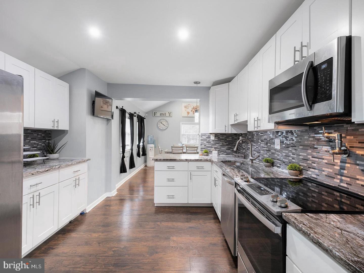 TODD ESTATES - Residential Lease