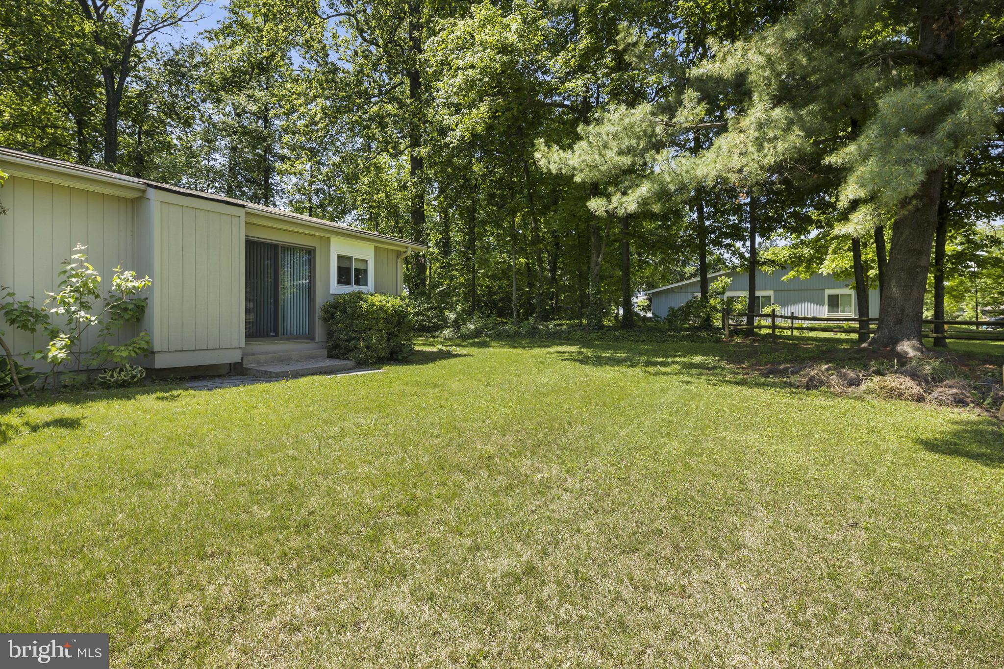 FOX MILL ESTATES - Residential