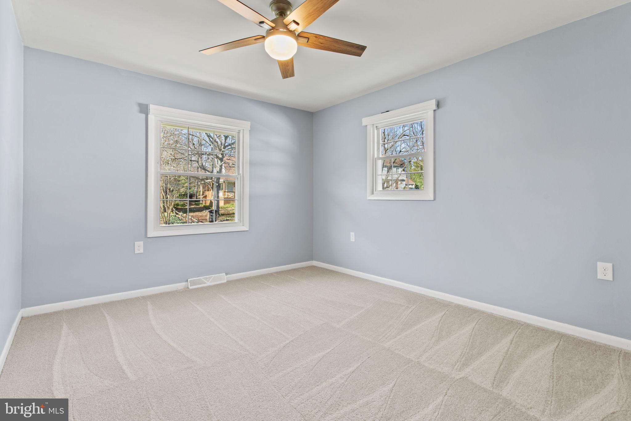 POINT OF ROCKS ESTATES - Residential