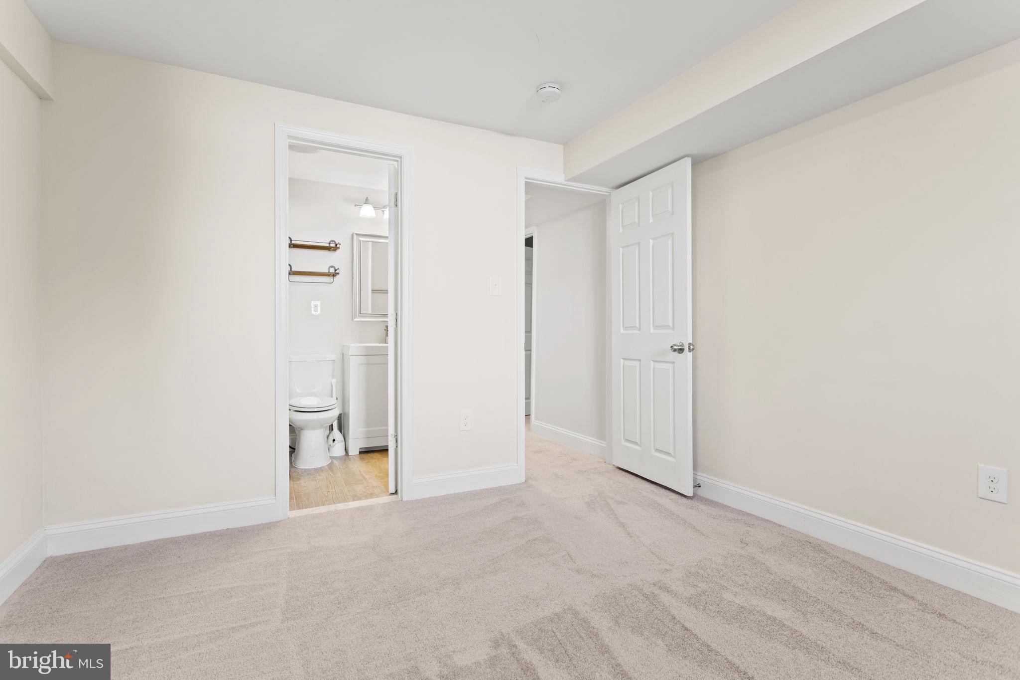 POINT OF ROCKS ESTATES - Residential