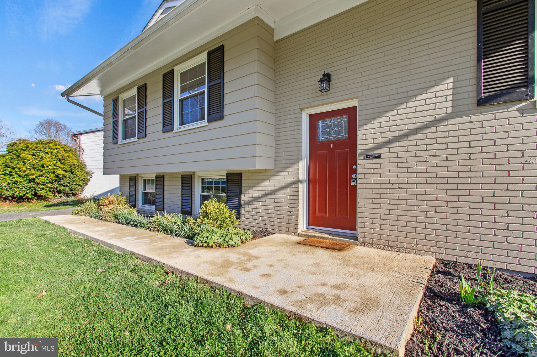 POINT OF ROCKS ESTATES - Residential