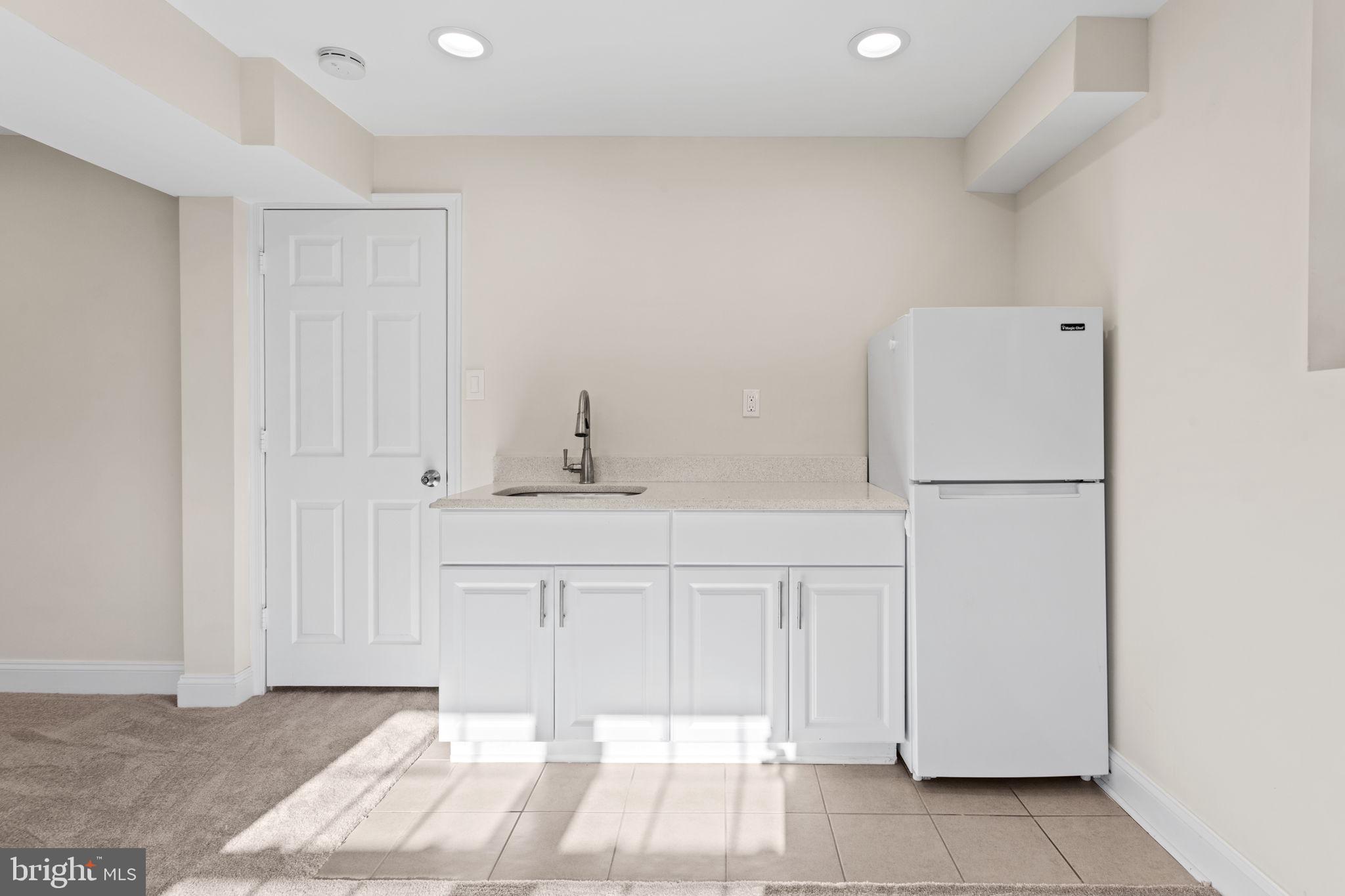 POINT OF ROCKS ESTATES - Residential