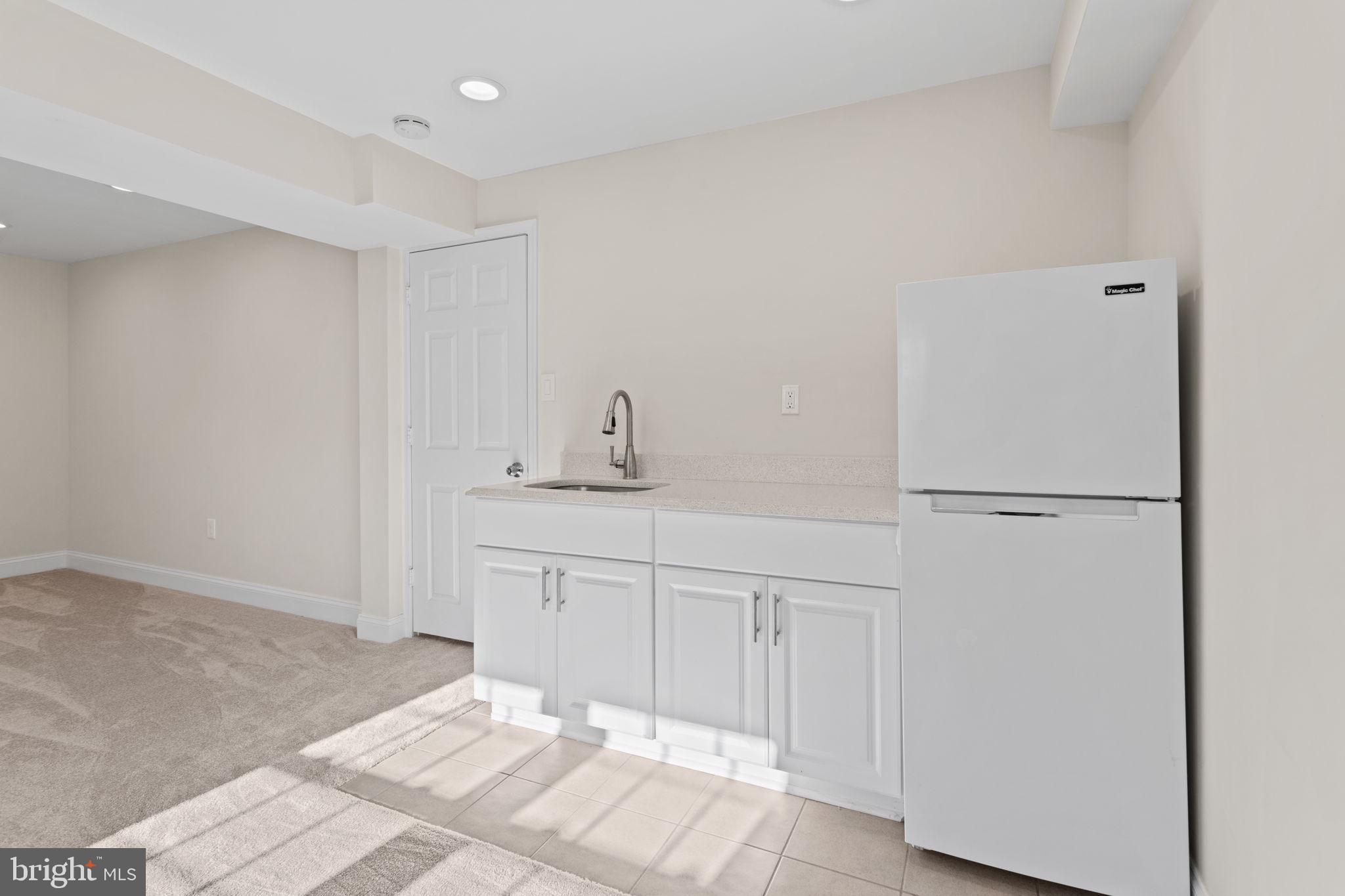 POINT OF ROCKS ESTATES - Residential