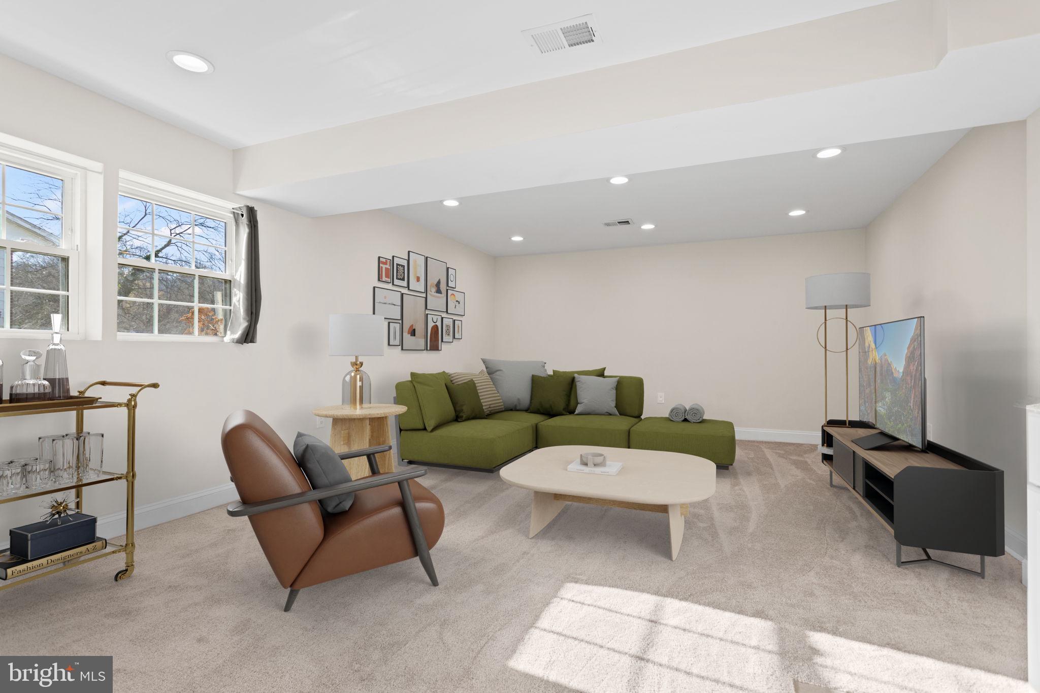 POINT OF ROCKS ESTATES - Residential