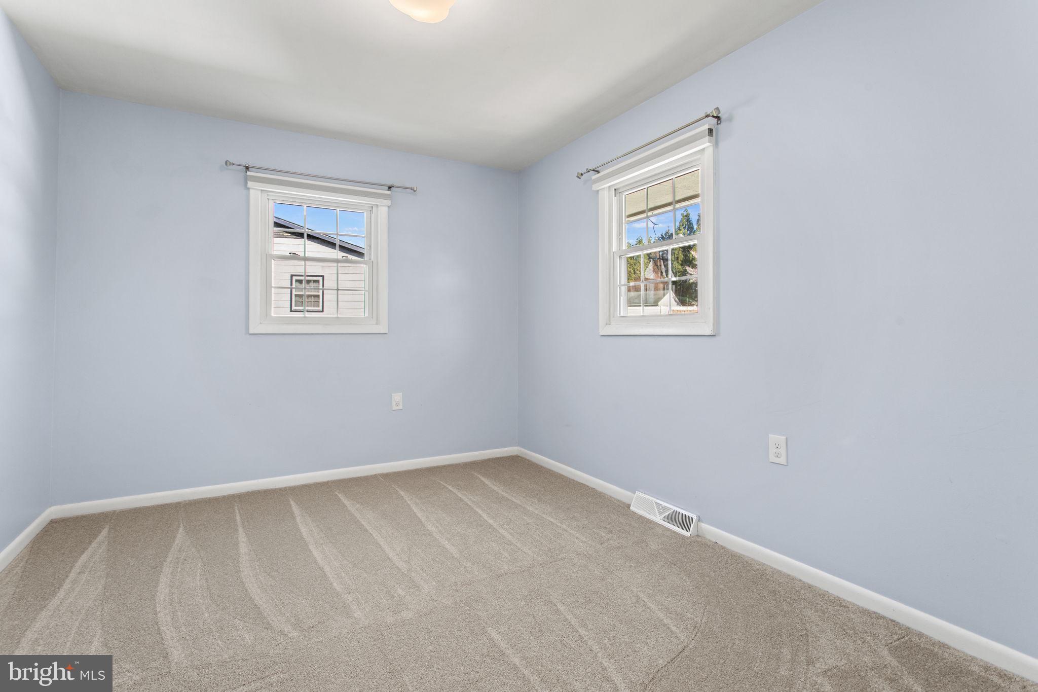 POINT OF ROCKS ESTATES - Residential