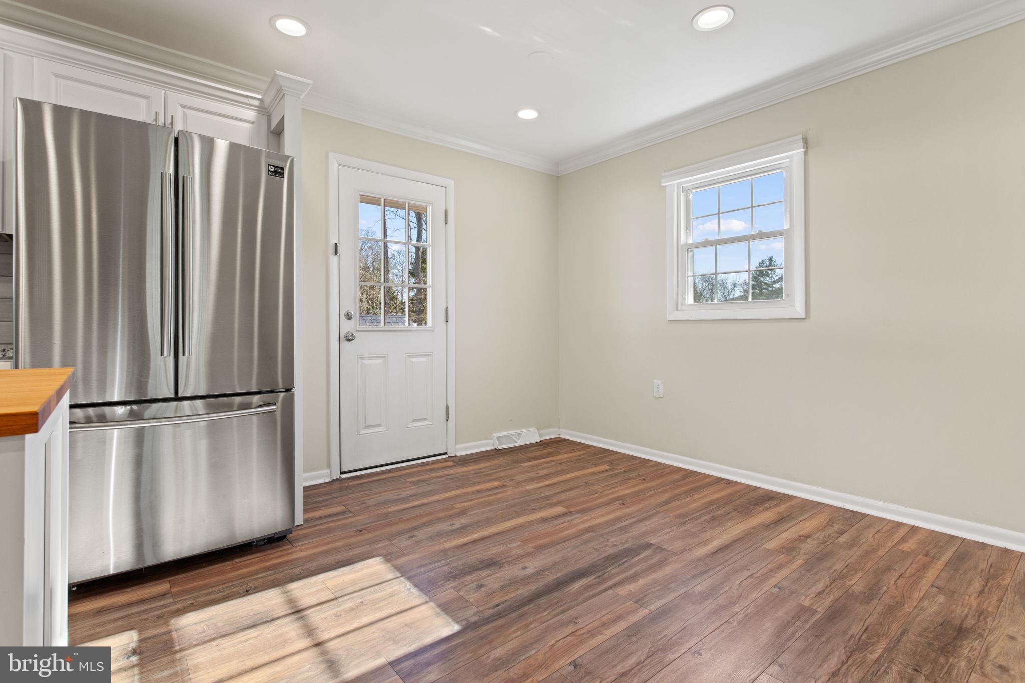 POINT OF ROCKS ESTATES - Residential