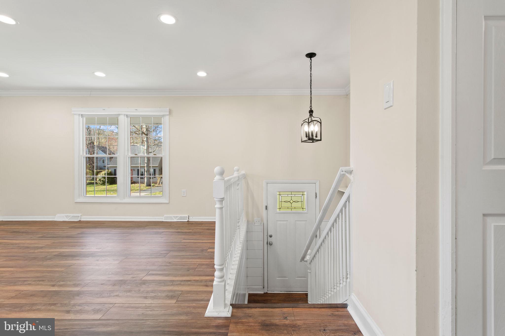 POINT OF ROCKS ESTATES - Residential