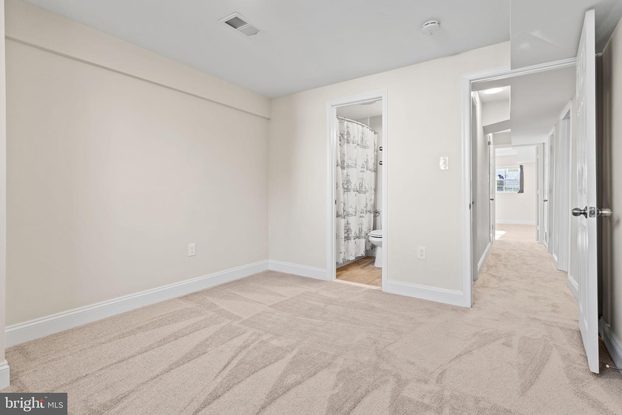 POINT OF ROCKS ESTATES - Residential