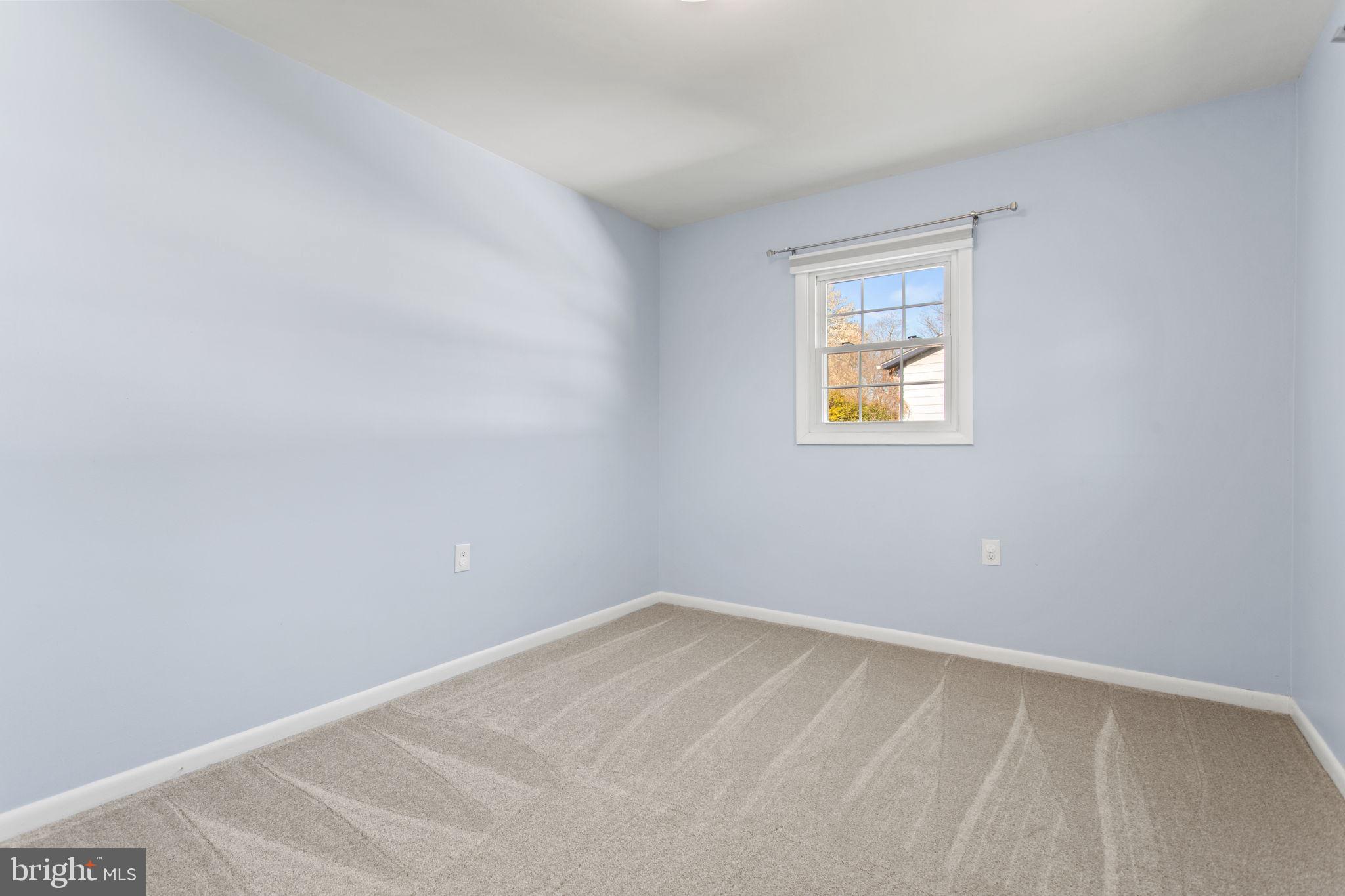 POINT OF ROCKS ESTATES - Residential