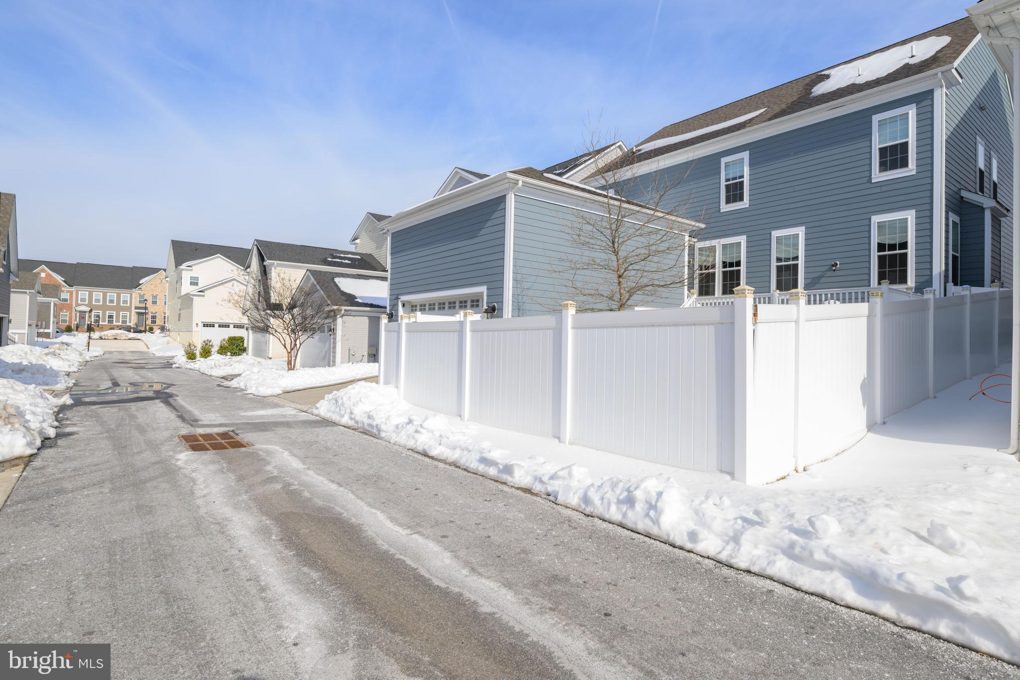 GREENLEIGH AT CROSSROADS - Residential