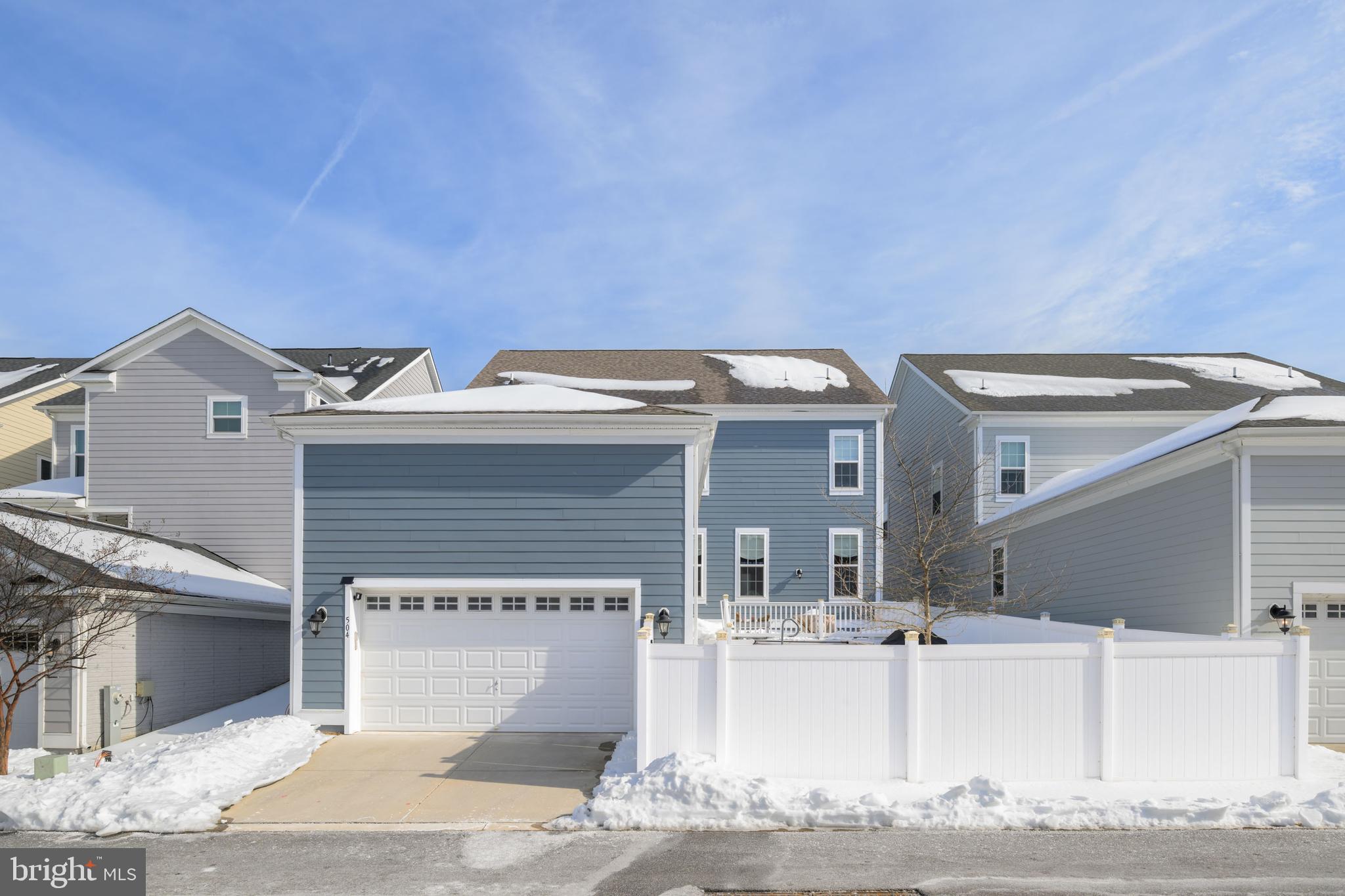 GREENLEIGH AT CROSSROADS - Residential