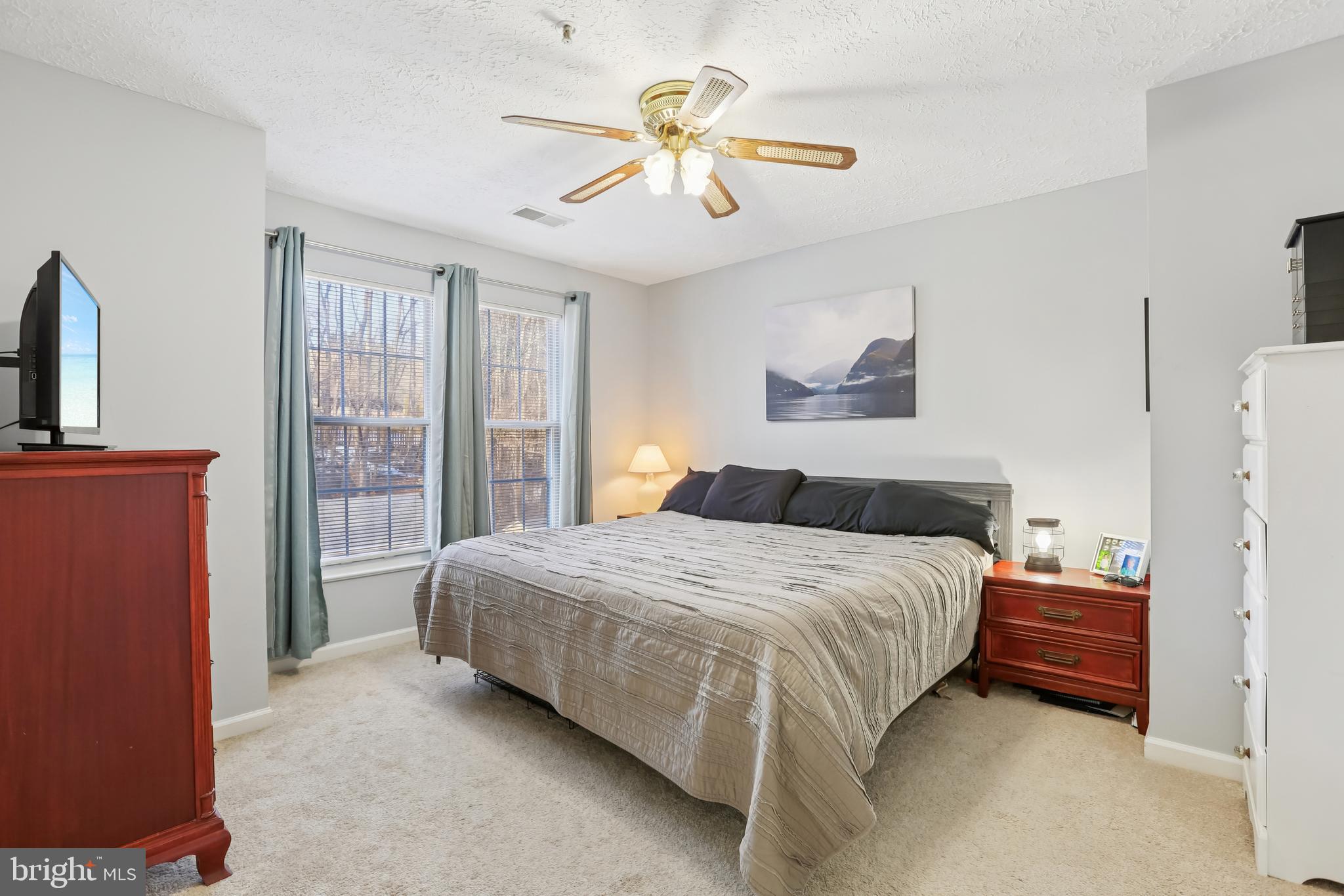 DURHAM MANOR - Residential