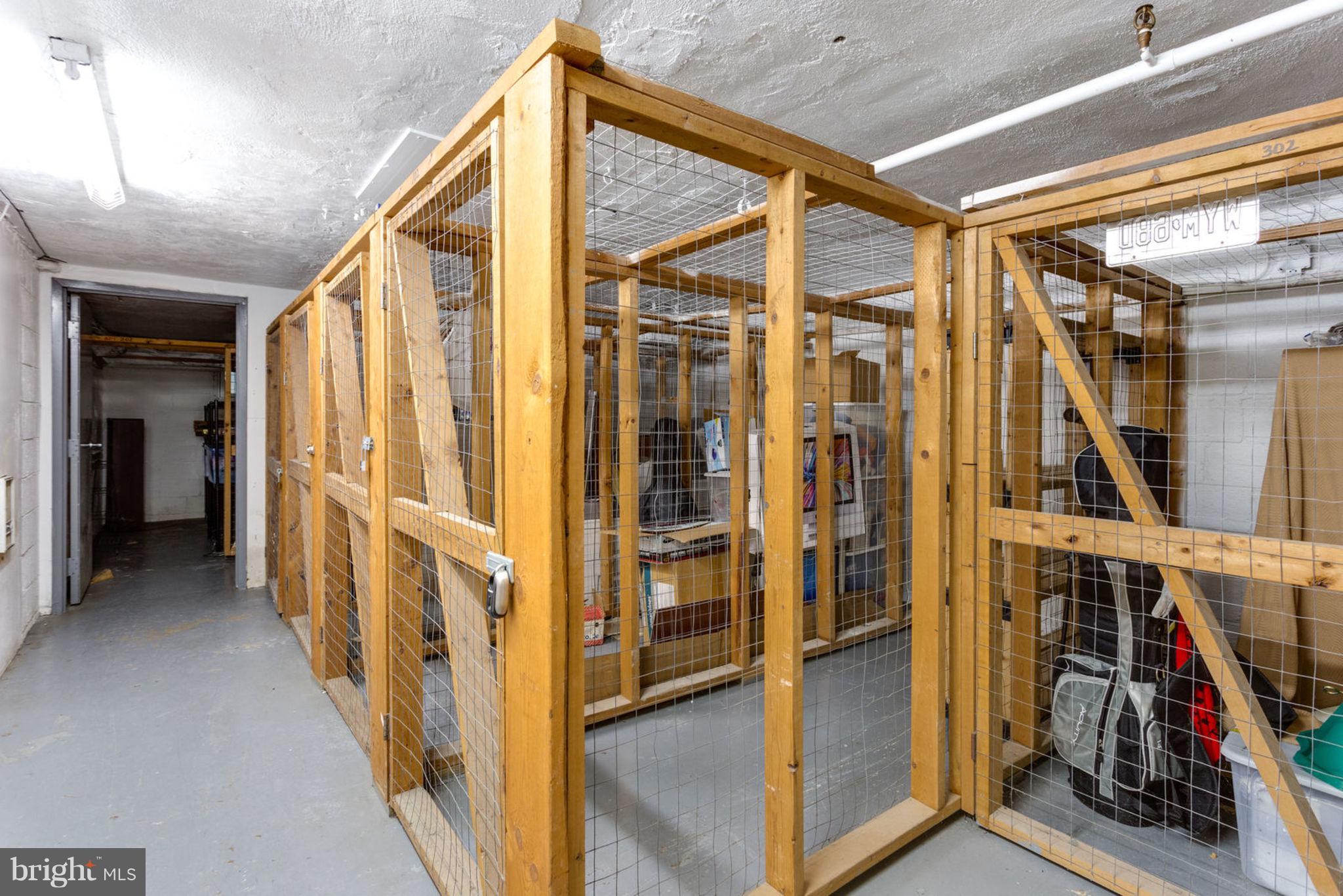 PARK GLEN - Residential Lease