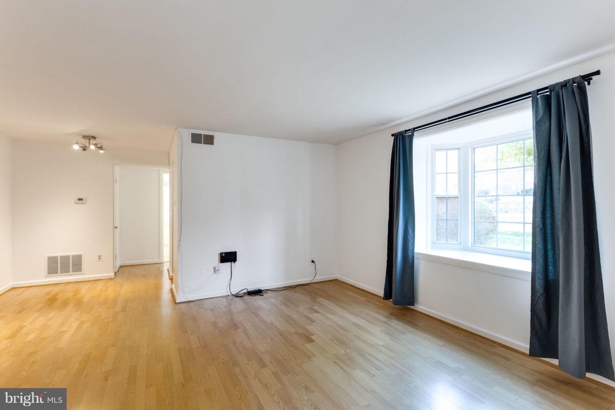 PARK GLEN - Residential Lease