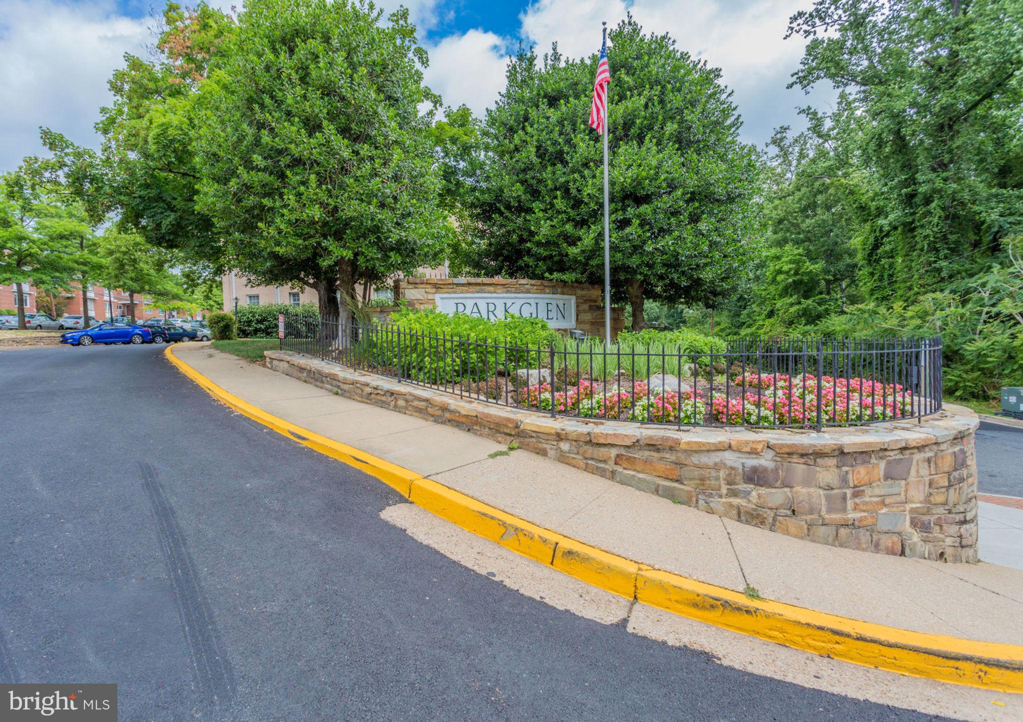 PARK GLEN - Residential Lease