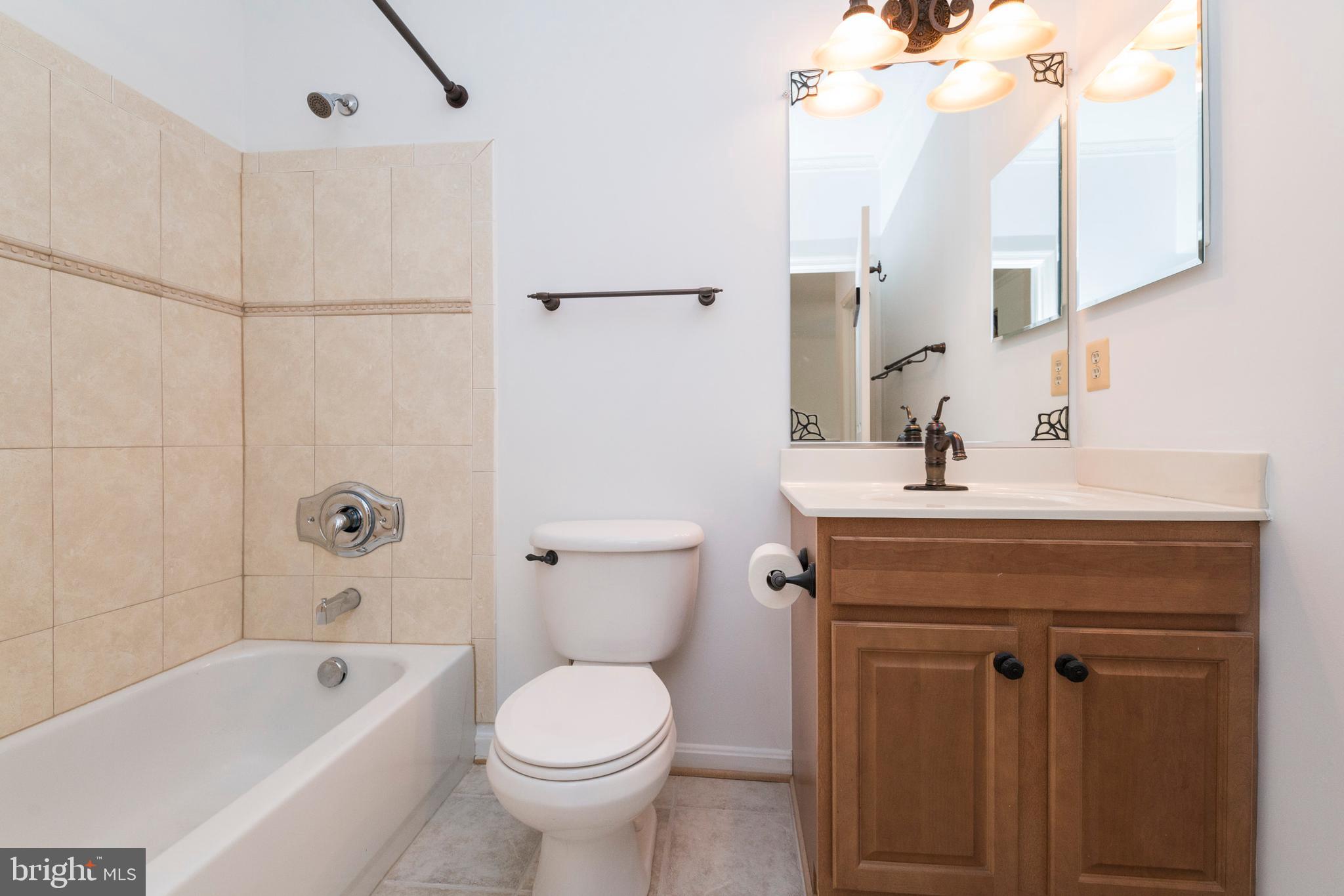 HOPEWELL POINTE - Residential