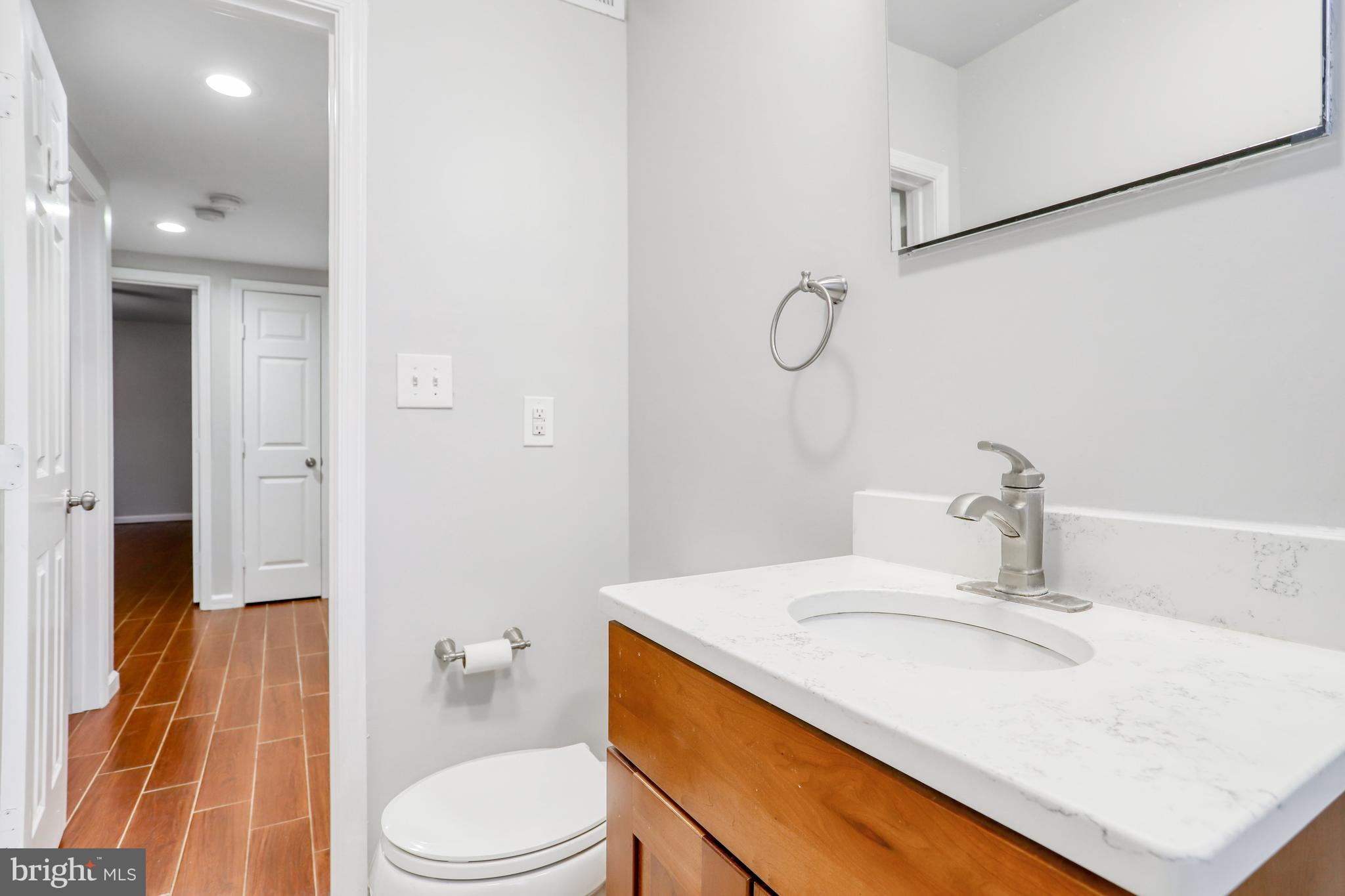 COLONIAL VILLAGE - Residential Lease