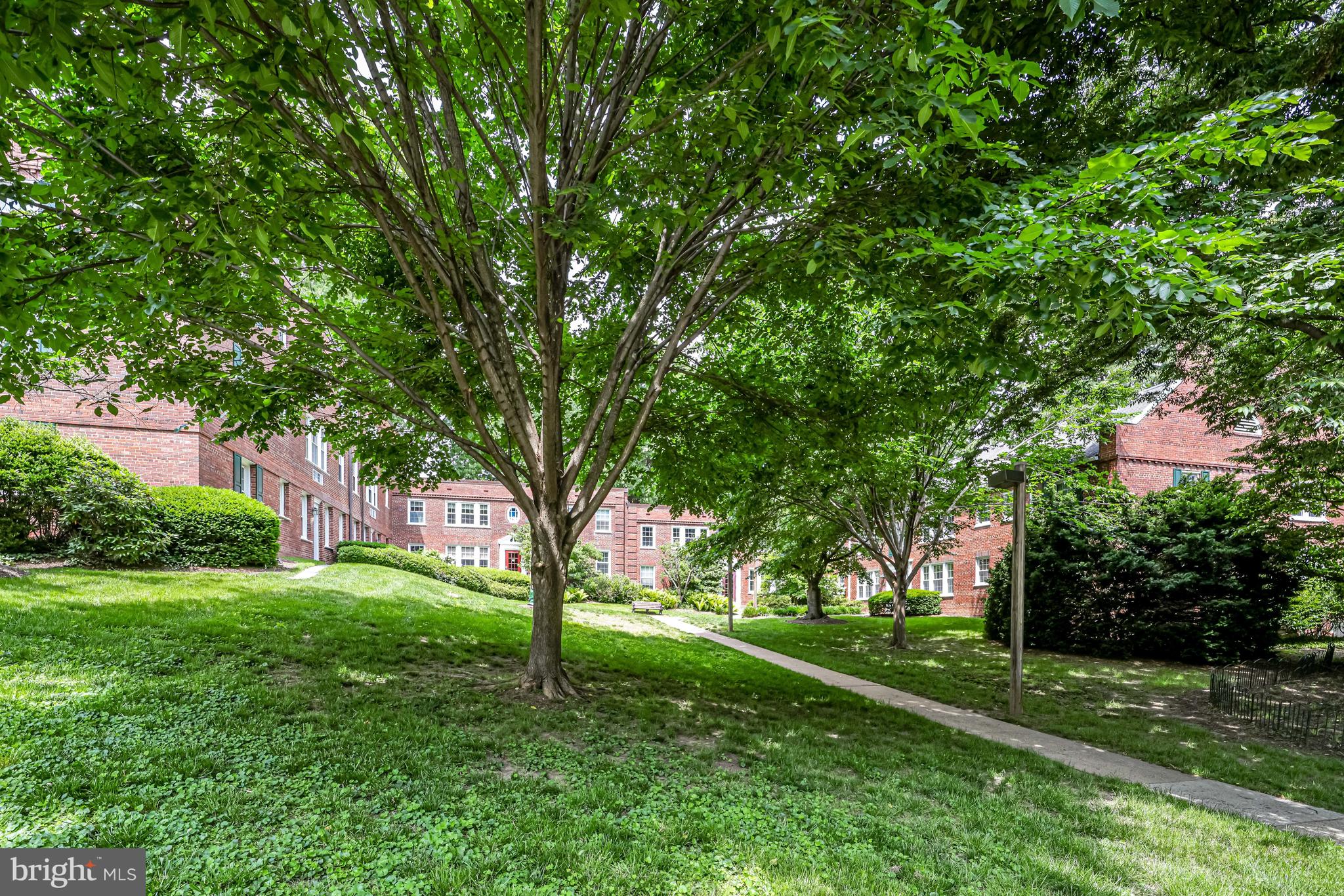 COLONIAL VILLAGE - Residential Lease