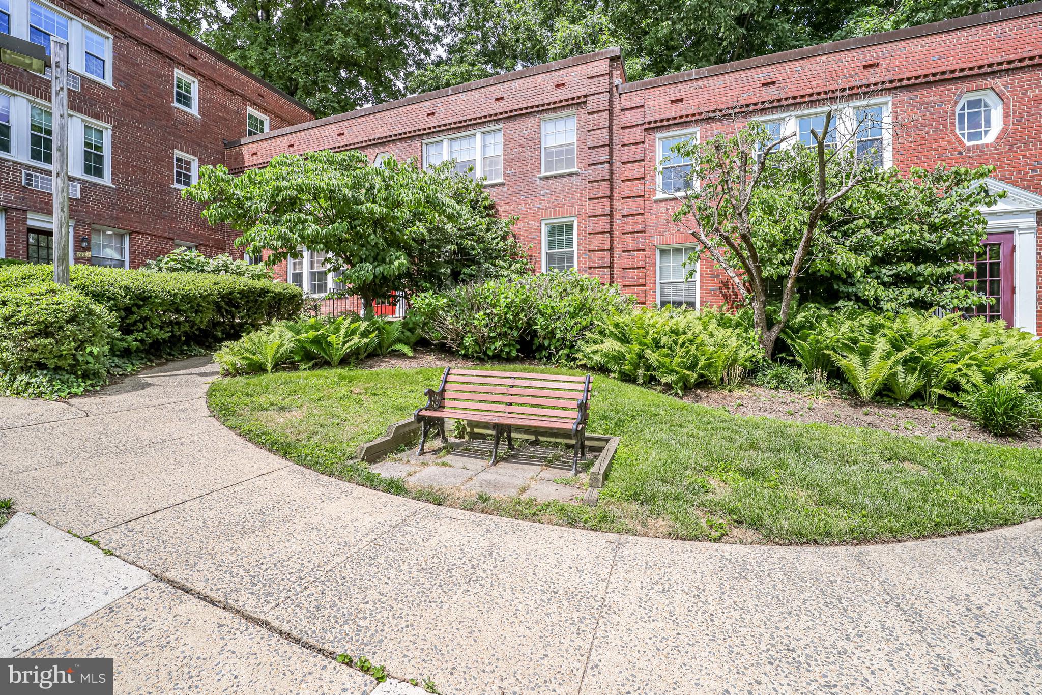 COLONIAL VILLAGE - Residential Lease