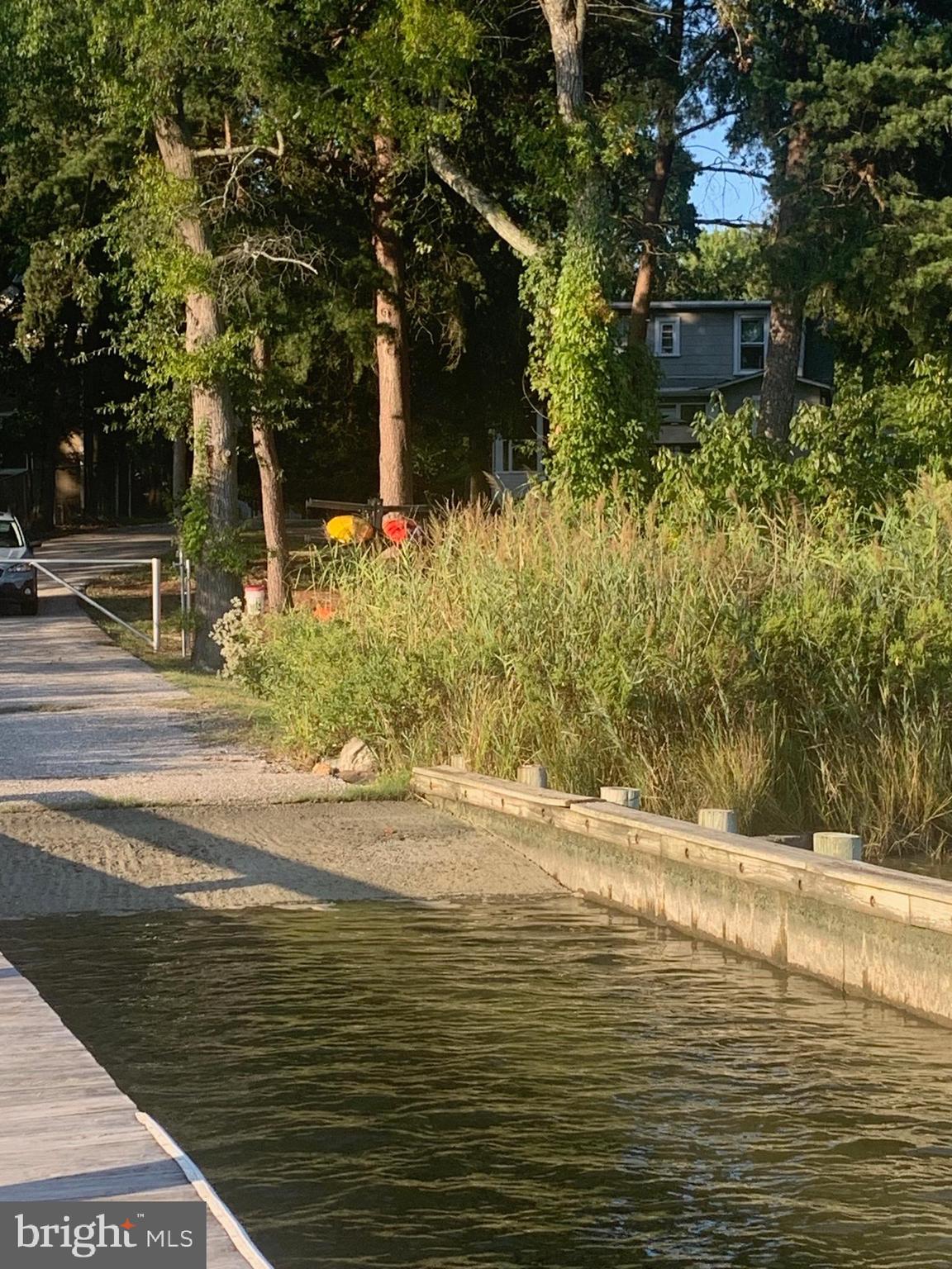 BAY HIGHLANDS - Residential