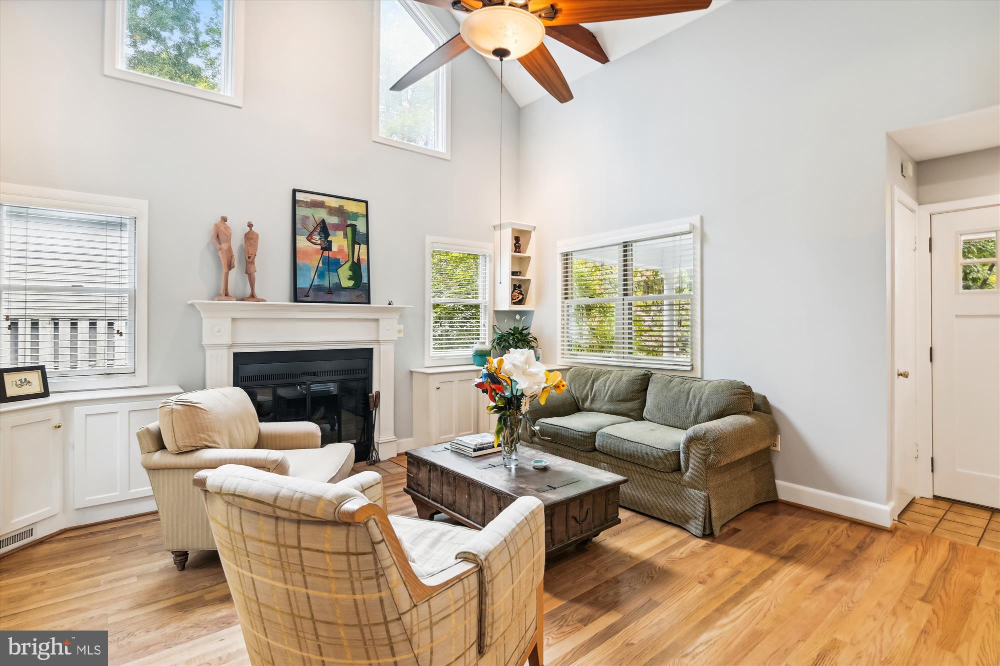 BAY HIGHLANDS - Residential