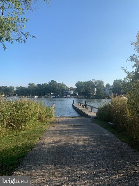 BAY HIGHLANDS - Residential