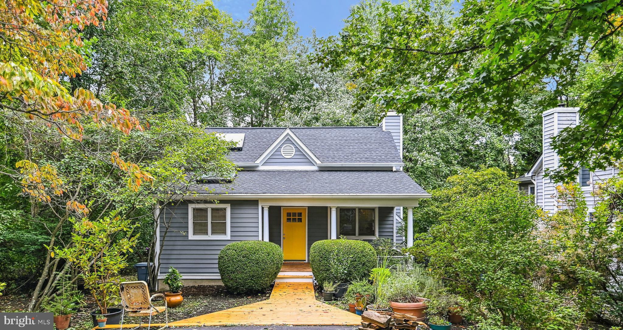 BAY HIGHLANDS - Residential