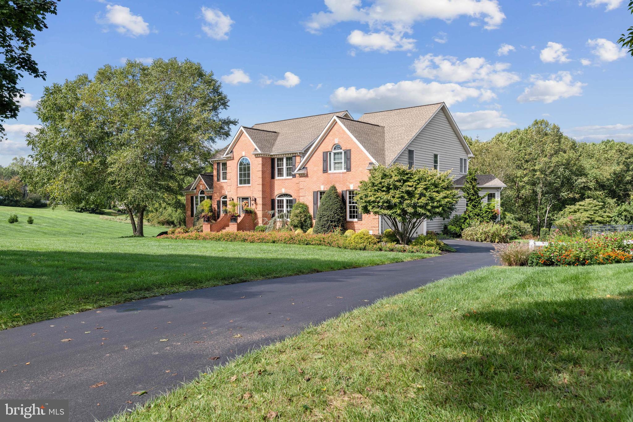 SPRING VALLEY ESTATES - Residential