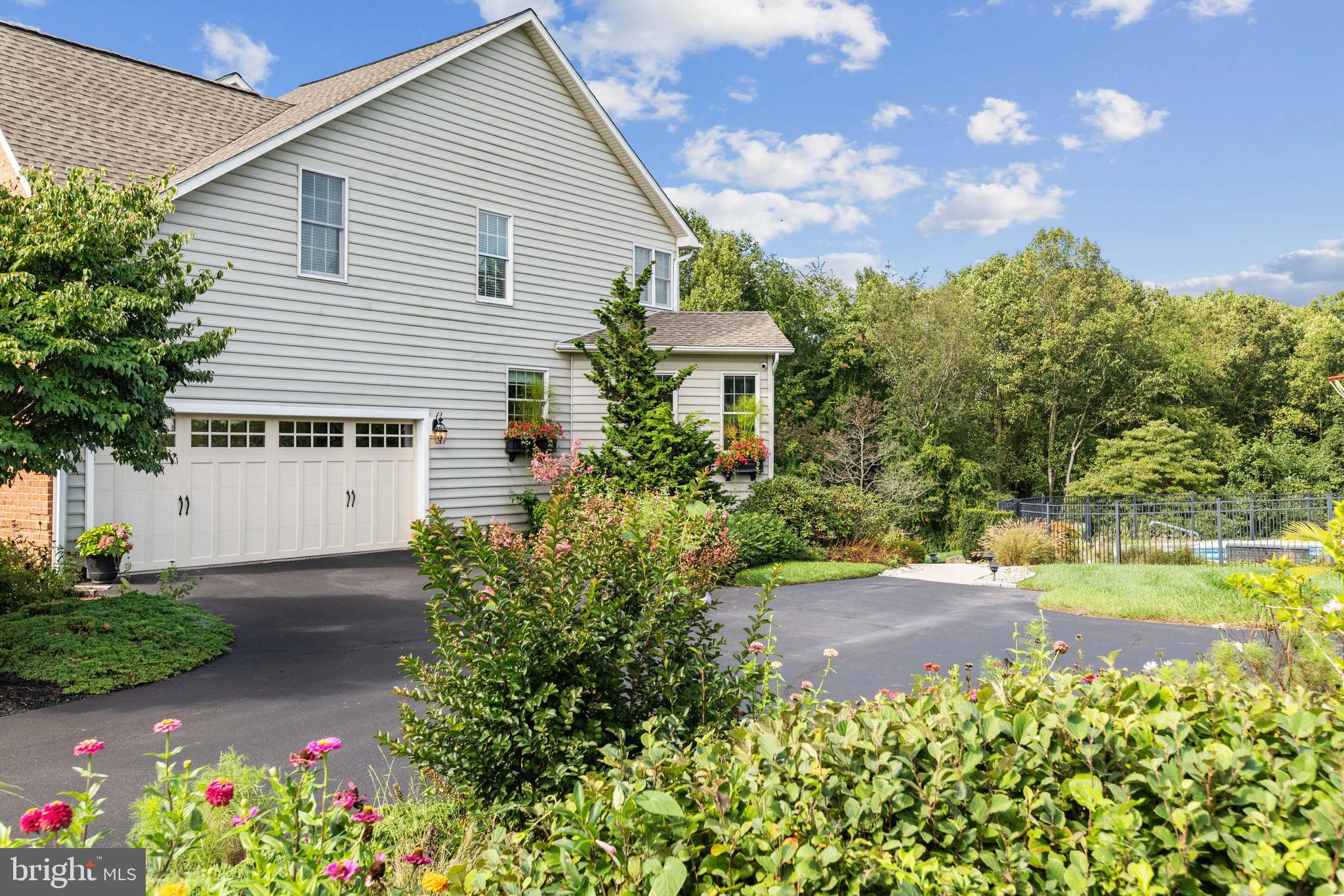 SPRING VALLEY ESTATES - Residential