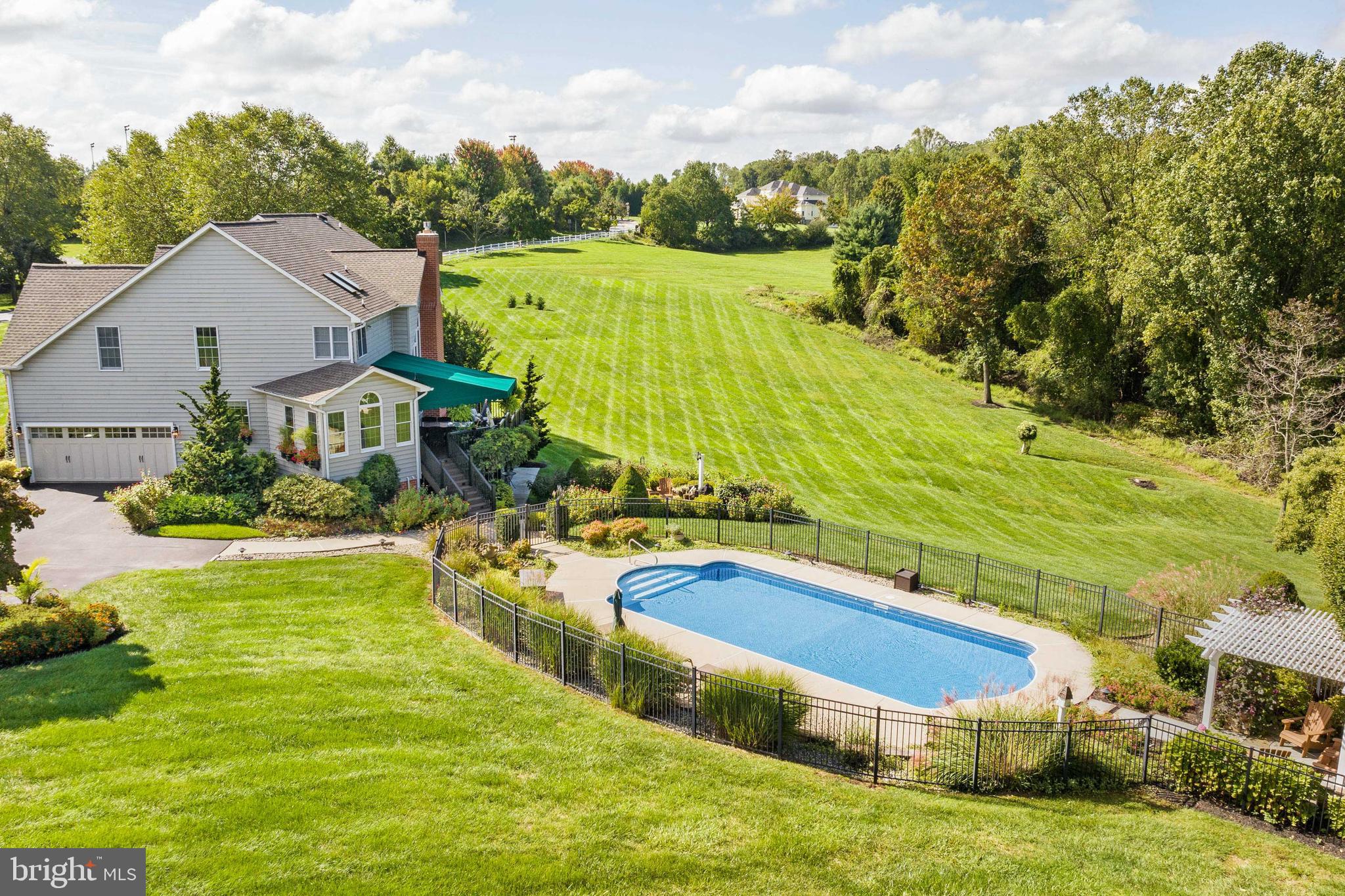 SPRING VALLEY ESTATES - Residential