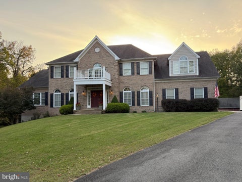 Photo of 15693 Prosperity Drive, HAYMARKET, VA 20169 (MLS # VAPW2132236)