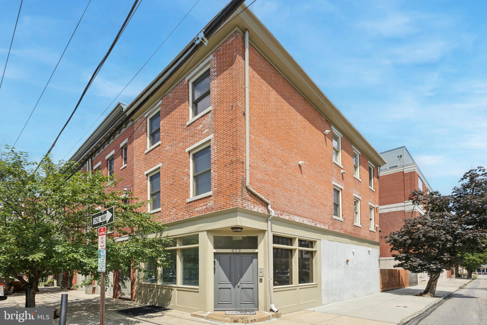 Fantastic corner turn-key investment or owner-occupant opportunity. 3-unit apartment building in the heart of Fairmount. The property was fully renovated in 2016, featuring new kitchens with stainless steel appliances, granite
counters & white cabinets; tile surround baths; new flooring throughout; and all new systems. The unit mix consists of (3) 1 bed/ 1 bath units, all of which have w/d in unit, outdoor areas, and are self-contained. The property is ideal for investors and owner occupants and provides a value-add opportunity as there is room to increase the rents. Located in the Fairmount section of Philadelphia, the site is in a very desirable area with easy access to Center City, the Art Museum, I-676, and public transportation via the Broad St line and many bus routes. Over the past couple of
years Fairmount has experienced a tremendous amount of development, with new apartments and new retailers coming to the bustling commercial corridors of N. Broad St., Spring Garden St., and Fairmount Ave.
