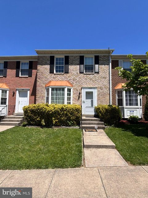 Townhouse For Sale - 1207 Knoll Mist Lane<br/> GAITHERSBURG, MD 20879