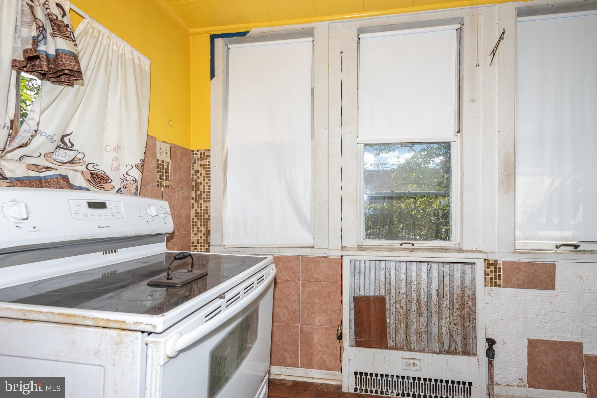 MILL HILL - Residential