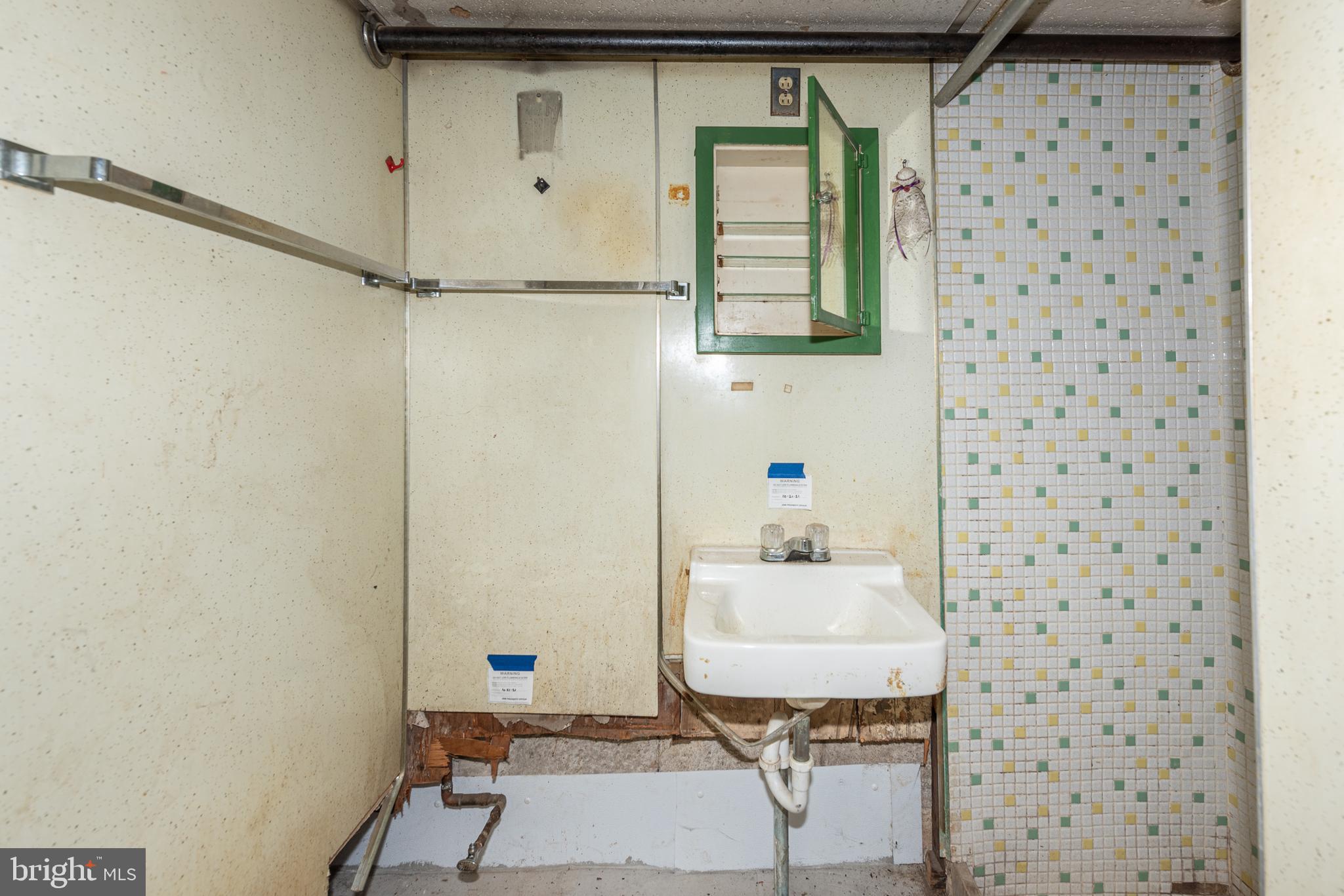 MILL HILL - Residential